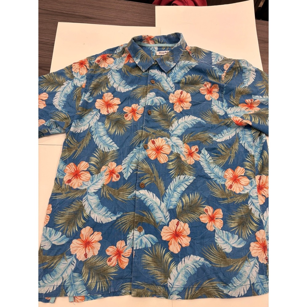 Tommy Bahama Hawaiian Shirt Mens XL Blue Floral Hibiscus Palm Aloha